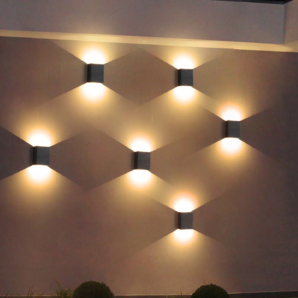 Outdoor Two Way Light Emitting Waterproof Led Wall Light For Courtyard Gate