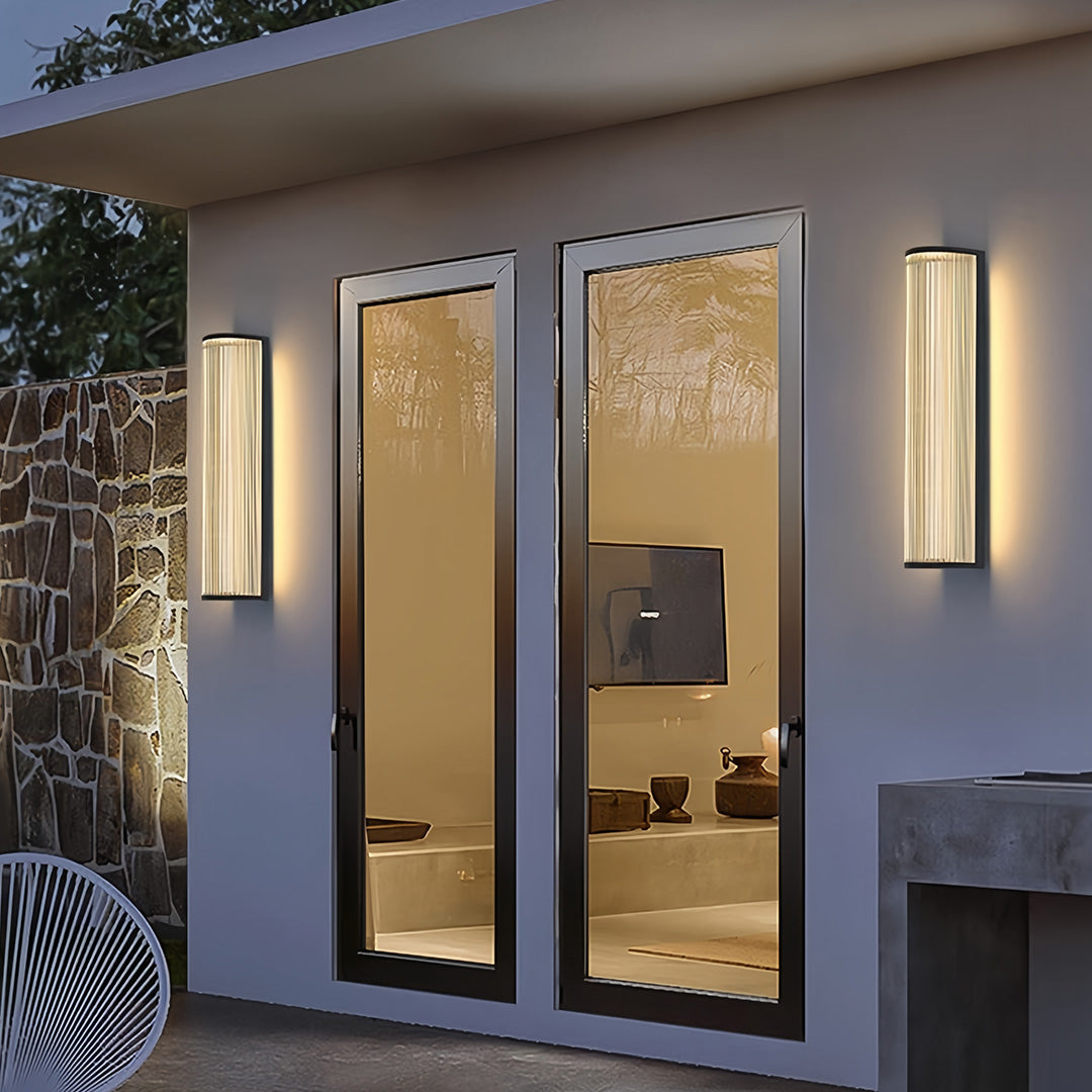 Modern Outdoor Wall Sconce – Minimalist Vertical LED Garden Light