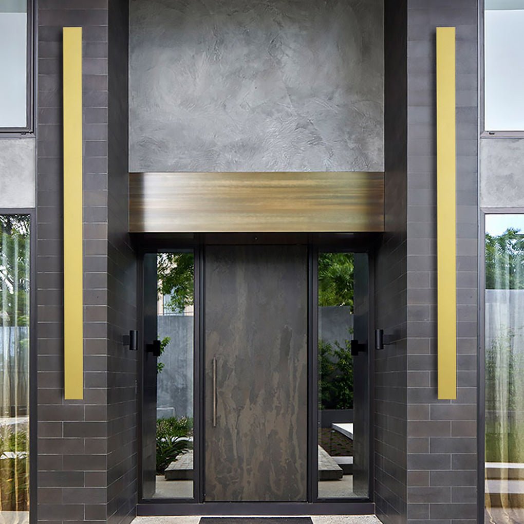 Linear Gold Outdoor Wall Light – Modern Minimalist LED Sconce