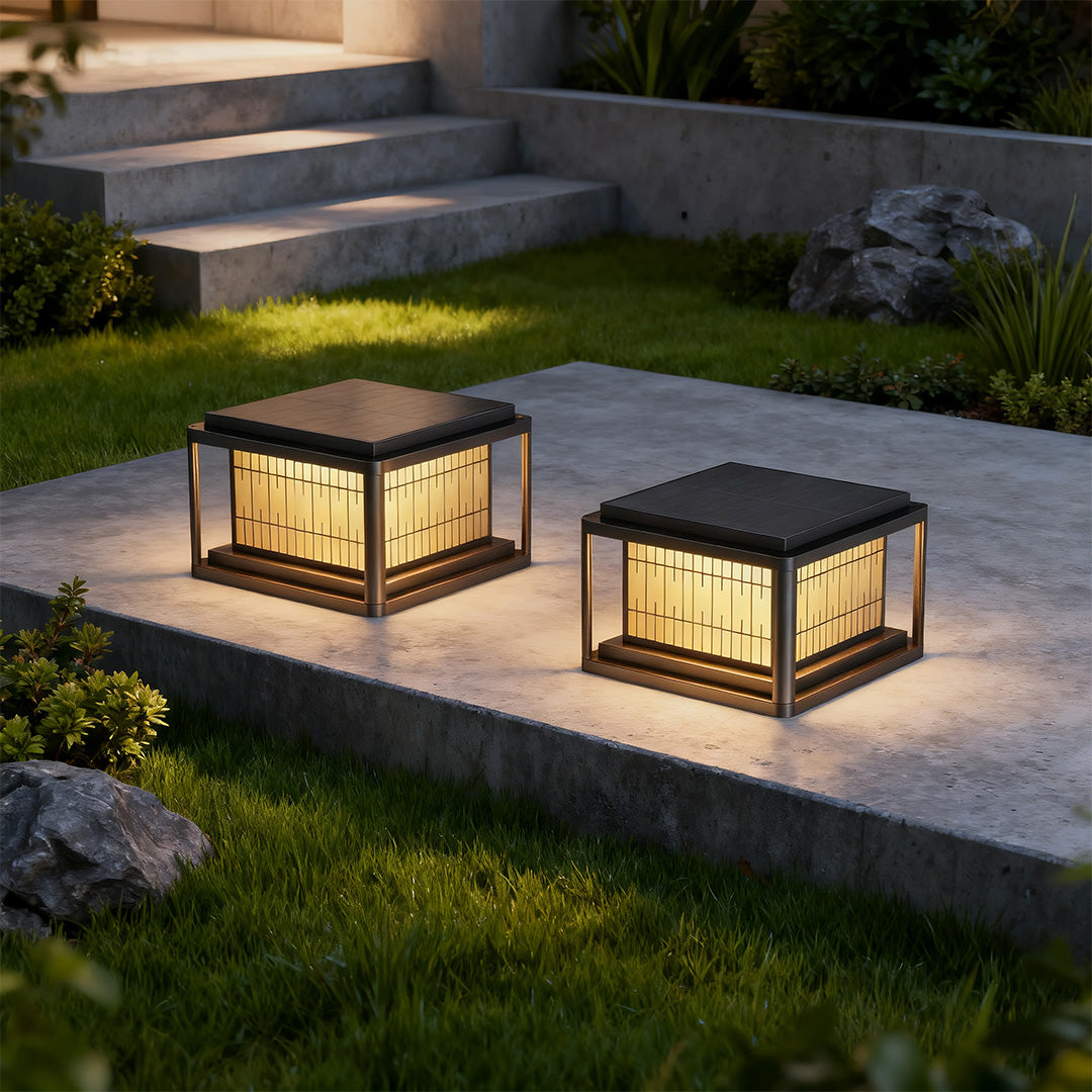 Modern Outdoor Pillar Lights Waterproof LED Column Lamp for Courtyard