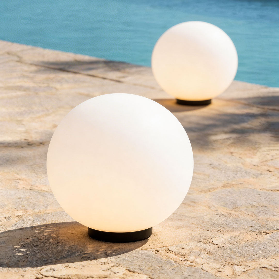 Lunar Acrylic LED Landscape Light – Modern Outdoor Garden Sphere