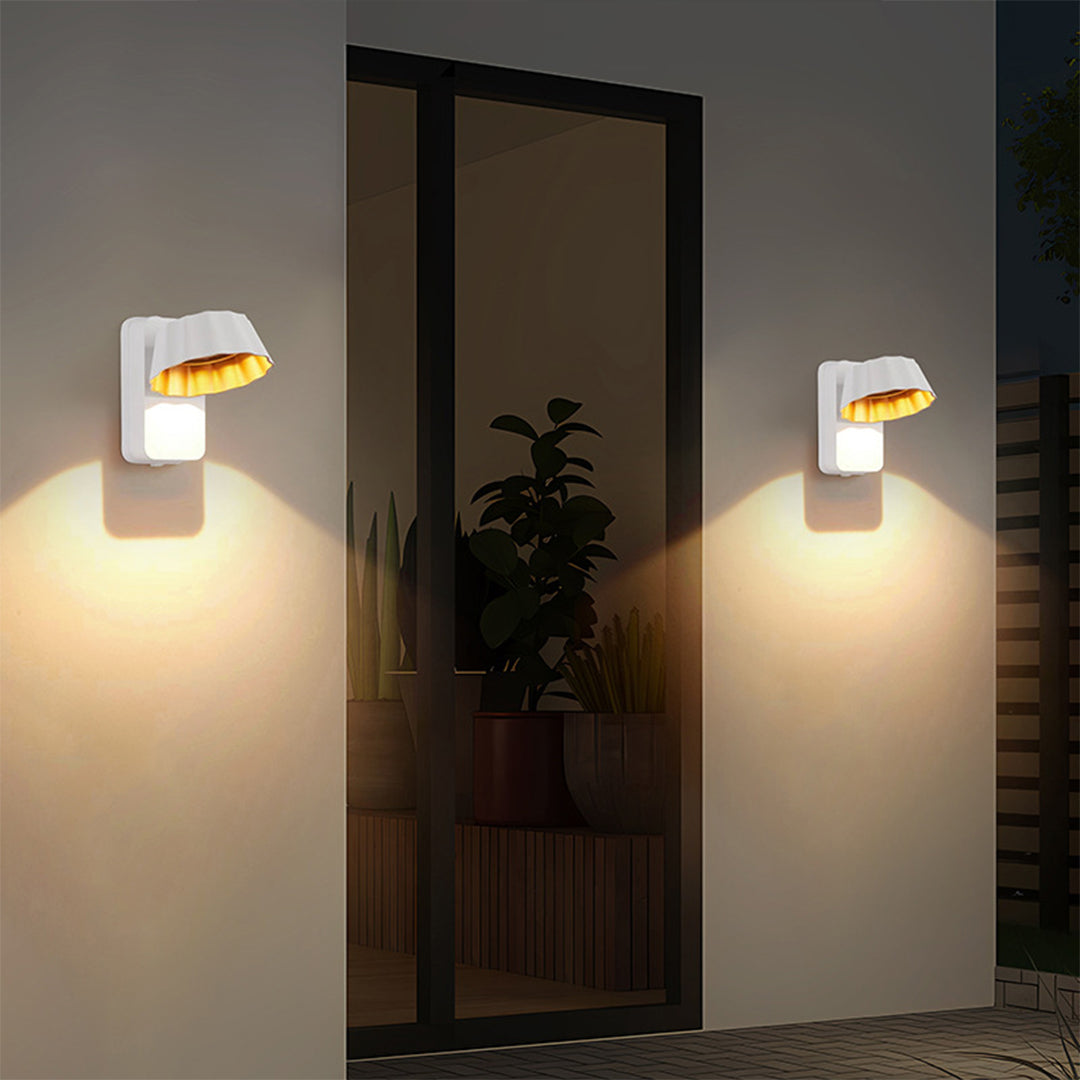 Modern Outdoor Wall Sconce with Adjustable 180° Head, IP65 Waterproof Aluminum