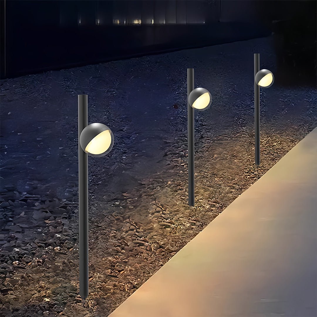 Modern Minimalist Pathway Landscape Lighting in Matte Black for Outdoor Walkways