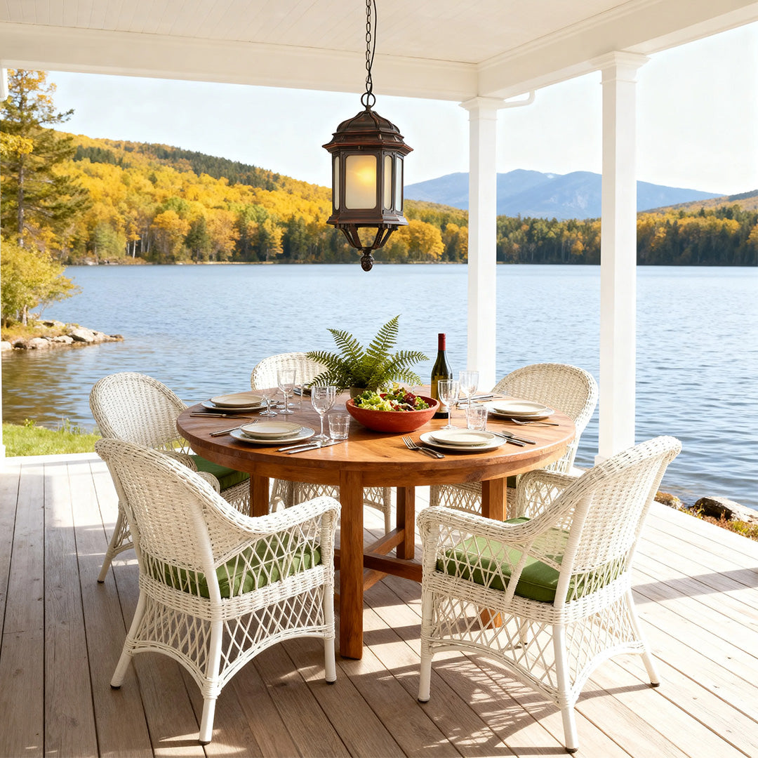 Outdoor Pendant Light with Adjustable Chain – IP44 Weatherproof Lantern