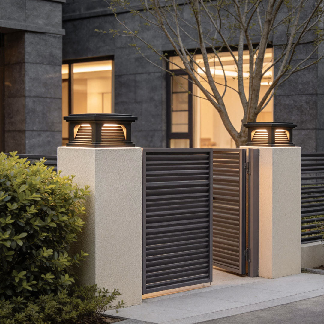 Modern Outdoor Pillar Light for Villa Gate Post – Stainless Steel LED