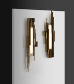 Metal Sculpted Sconce