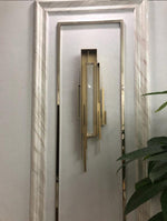 Metal Sculpted Sconce