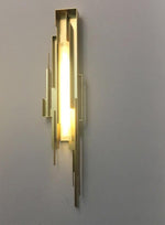 Metal Sculpted Sconce