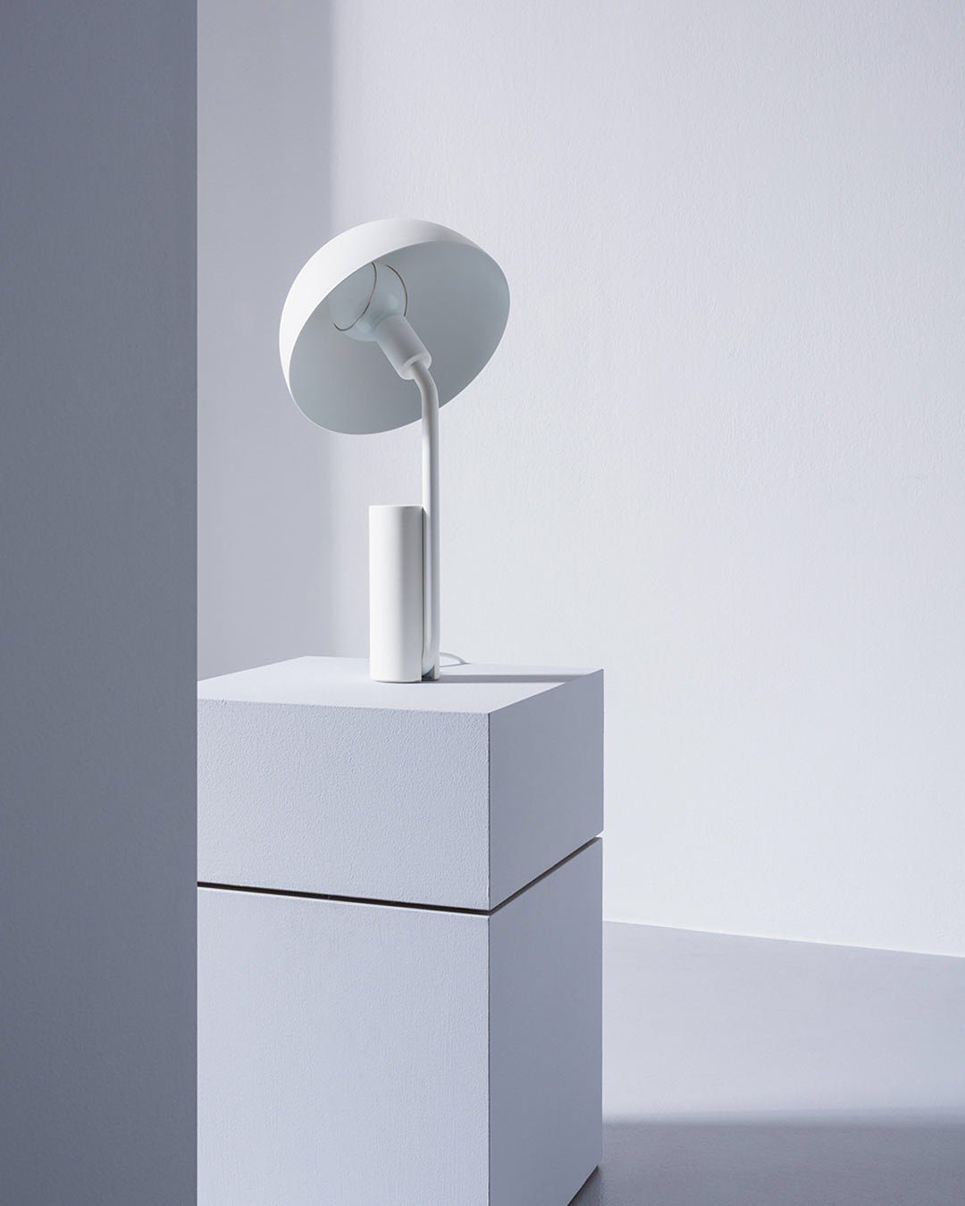 Cap Table Lamp