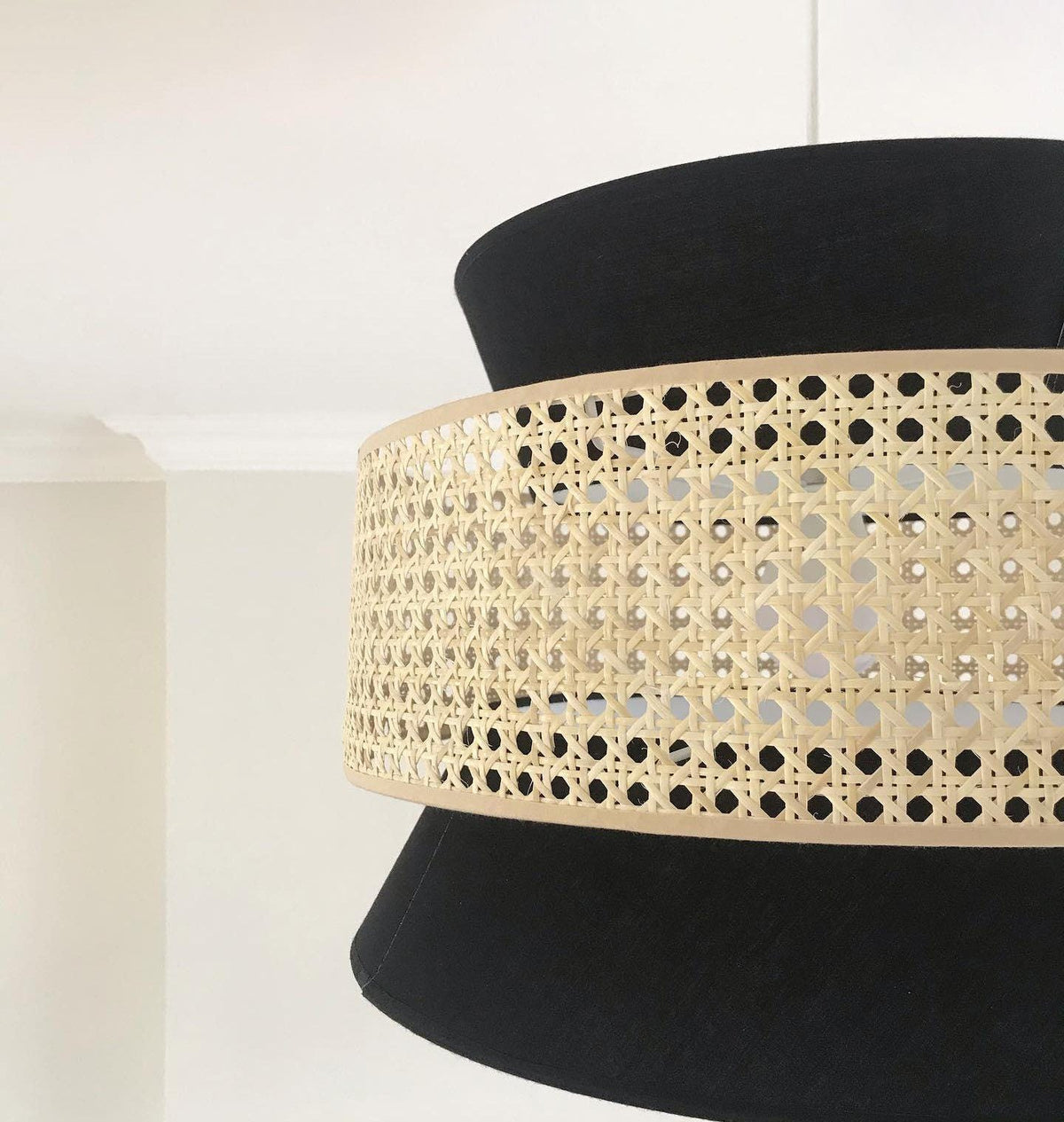 Dolkie Suspended lights