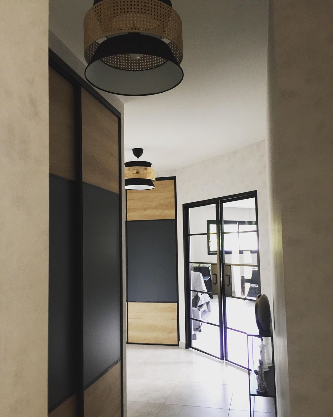 Dolkie Suspended lights