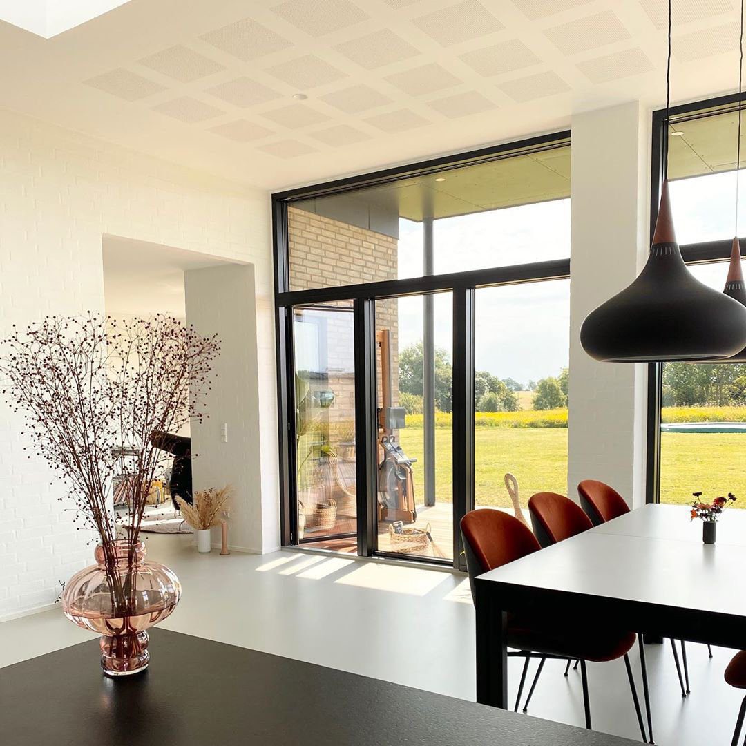 Orient Pendant light
