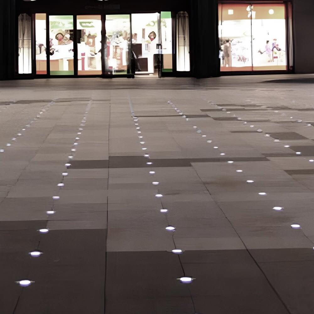 Solar Recessed In-Ground LED Well Light, Warm White 3000K, Aluminum