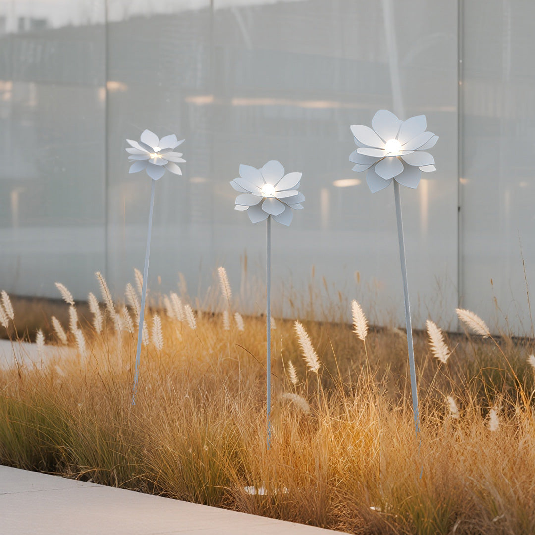 Lumière Floral LED Landscape Garden Light – IP65 Waterproof Outdoor Flower Lamp