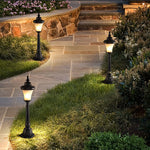 Retro Outdoor Post Light – Vintage High Pole Garden Lamp in Black