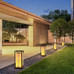 Retro Outdoor Garden Lamp with Refined Line Design