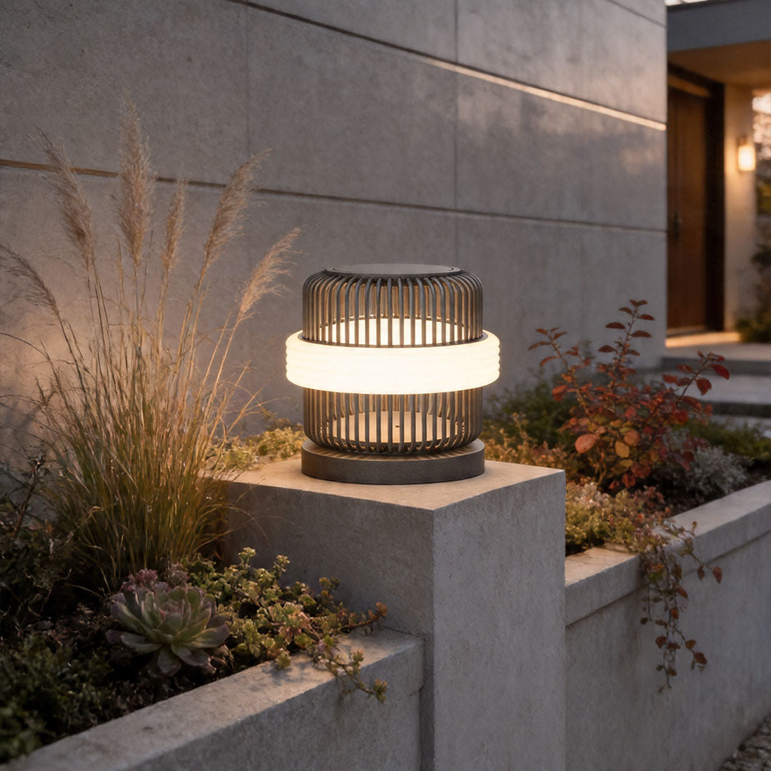 Modern Outdoor Pillar Light – Waterproof LED Post Light for Garden & Pathway