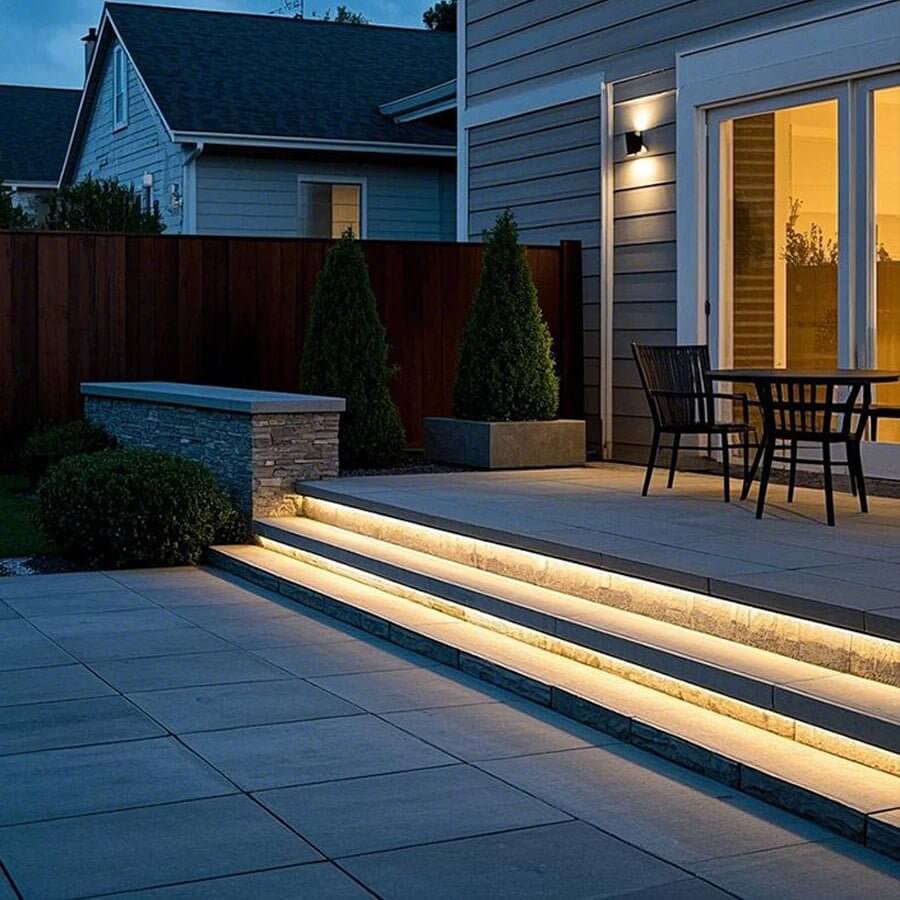 Seamless Corner LED Strip Light in Silicone for Architectural Interiors