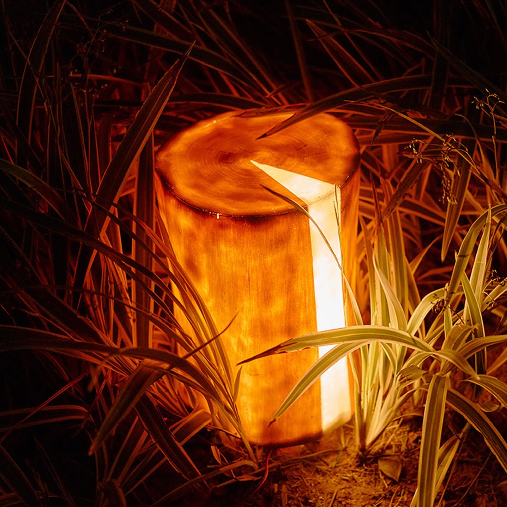 Sculptural Tree Stump LED Garden Light – Weatherproof Resin Landscape Lighting