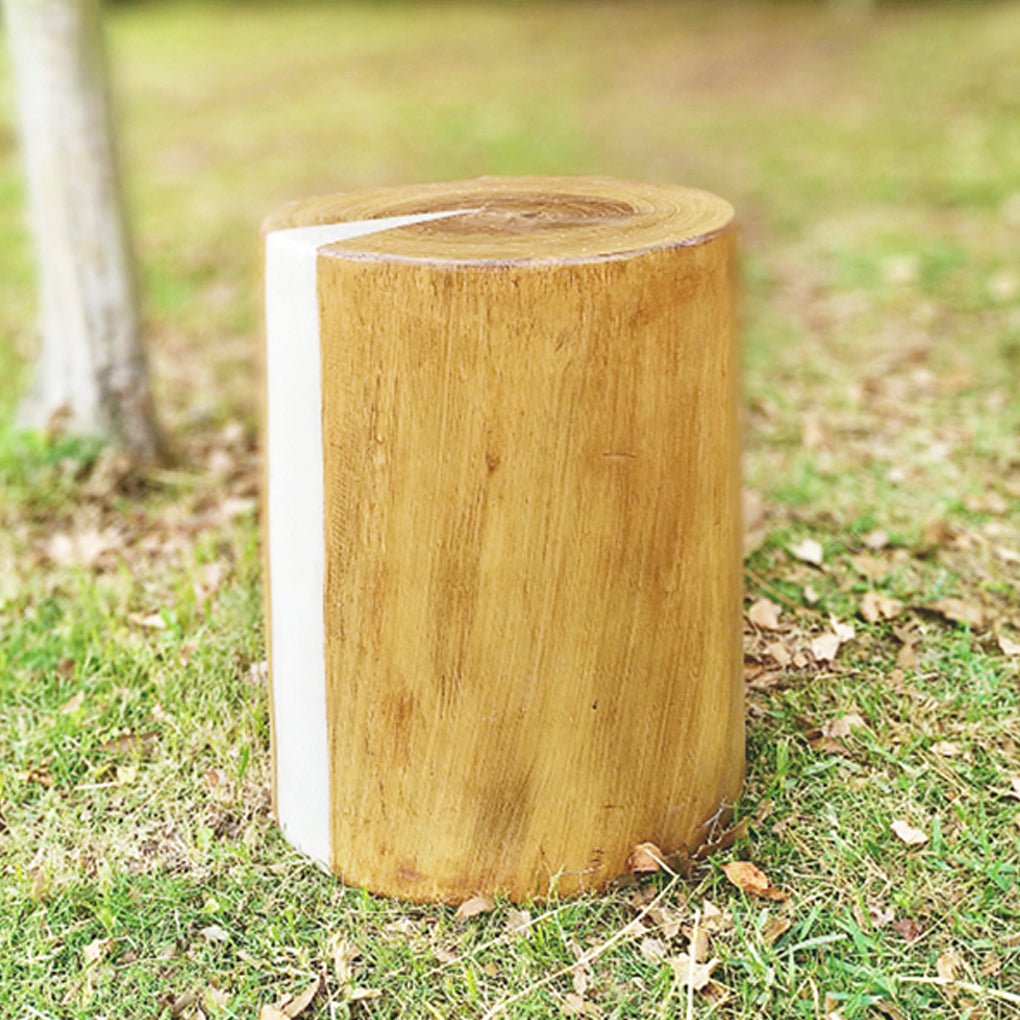 Sculptural Tree Stump LED Garden Light – Weatherproof Resin Landscape Lighting