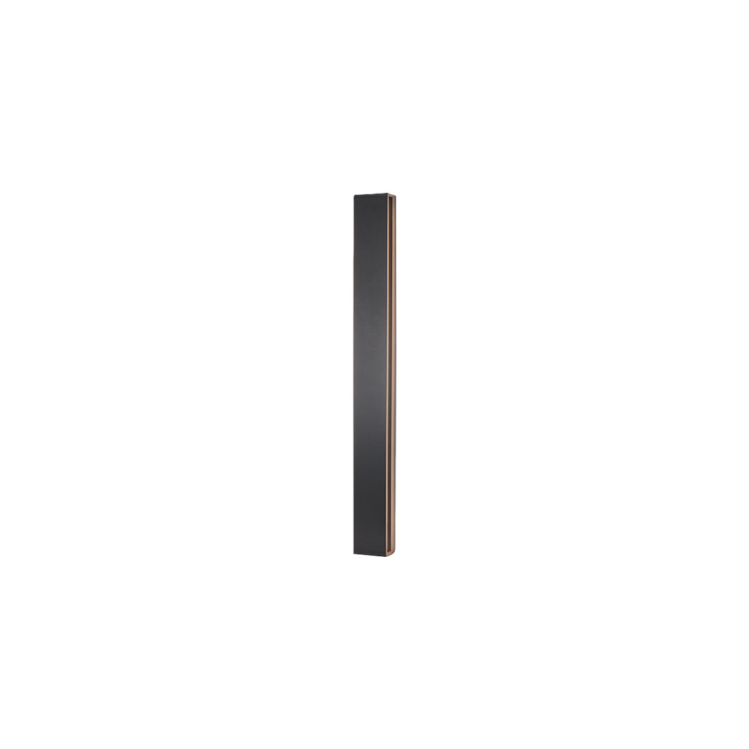 Modern Linear LED Wall Sconce in Black Aluminum with Clear Acrylic