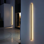 Linear Outdoor Wall Light in Black Metal, Waterproof LED Sconce