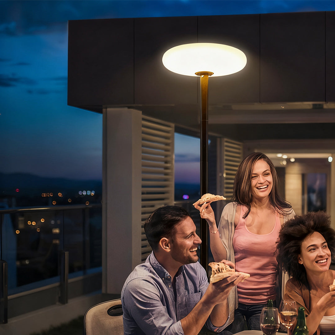 Lumina Solar Floor Lamp – Modern Aluminum Outdoor Patio Lighting
