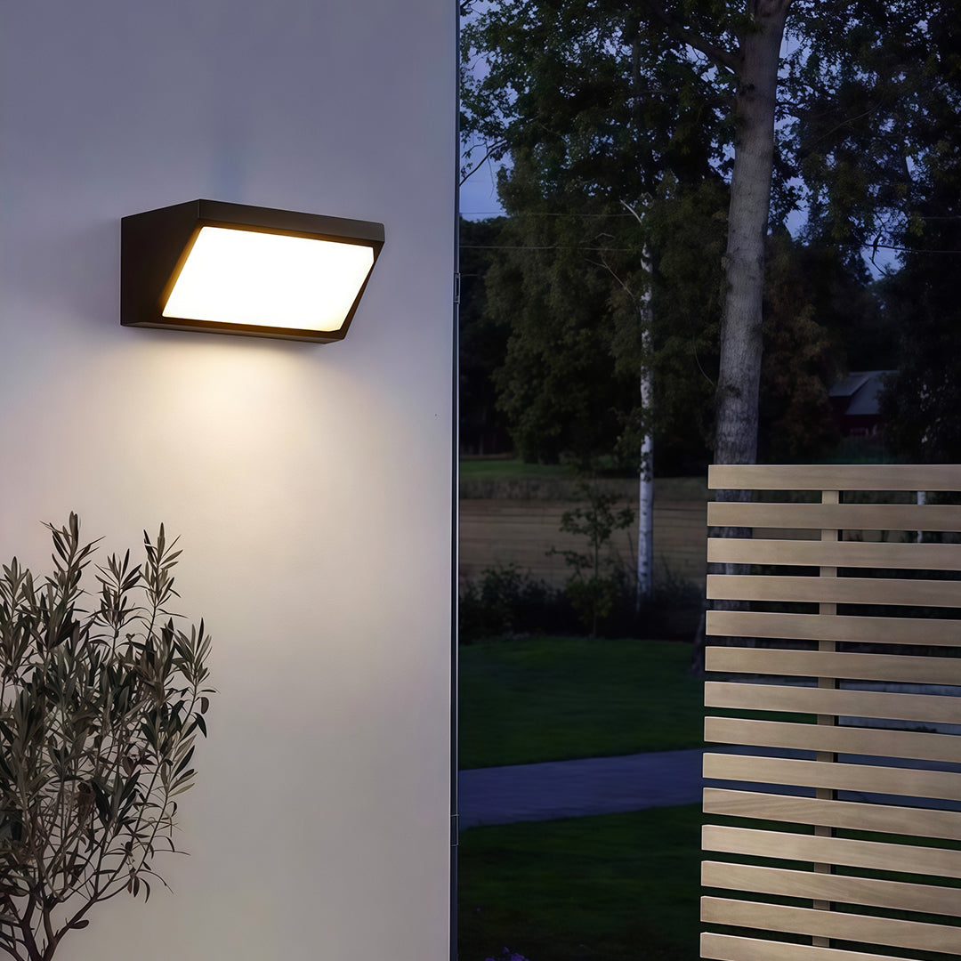 Solar-Powered Minimalist Outdoor Wall Sconce in Sand Black Aluminum