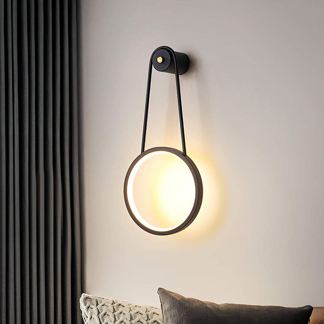 Modern Minimalist LED Wall Art Sconce in Black or Gold