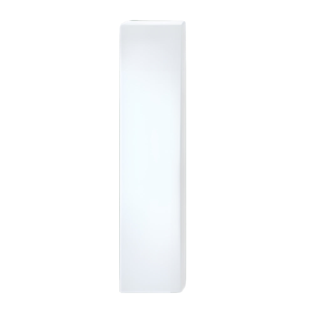 Lumina Square LED Floor Lamp for Modern Outdoor Spaces