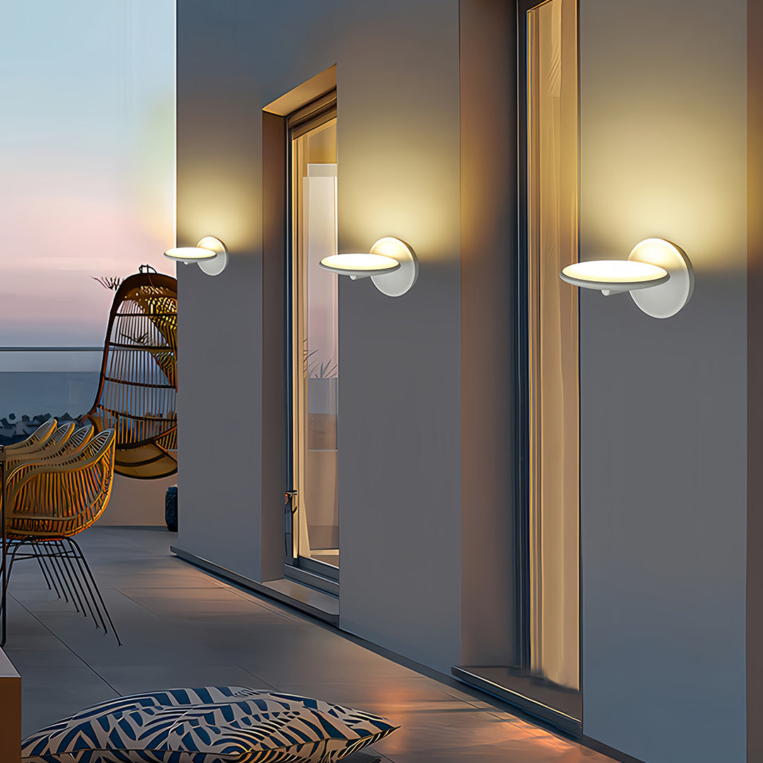 Swivel Wall Sconce in Die-Cast Aluminum with Warm LED Light, IP65 Waterproof Outdoor Fixture
