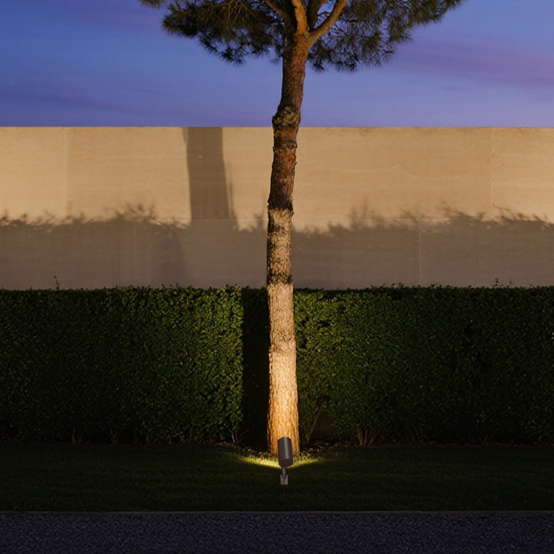 LED Landscape Spotlights with Die-Cast Aluminum Housing for Garden and Pathway Illumination