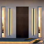 Modern Linear LED Outdoor Wall Light in Black