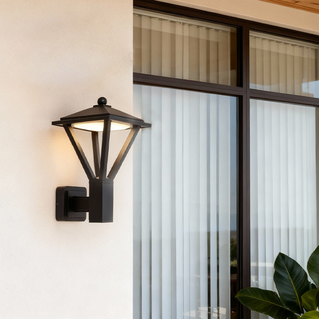 Outdoor LED Wall Sconce in Black or White for Modern Courtyards