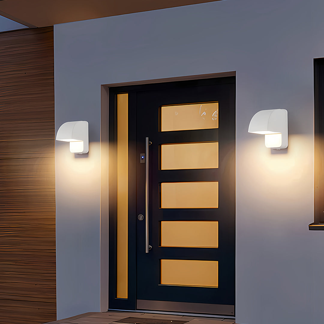 Industrial Outdoor Wall Sconce with Die-Cast Aluminum Body and Warm LED Light
