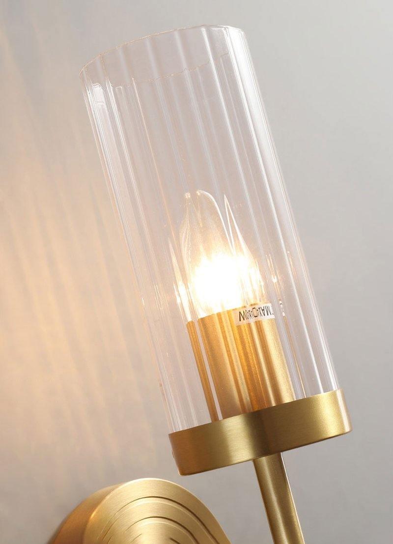 Alouette Wall Lamp