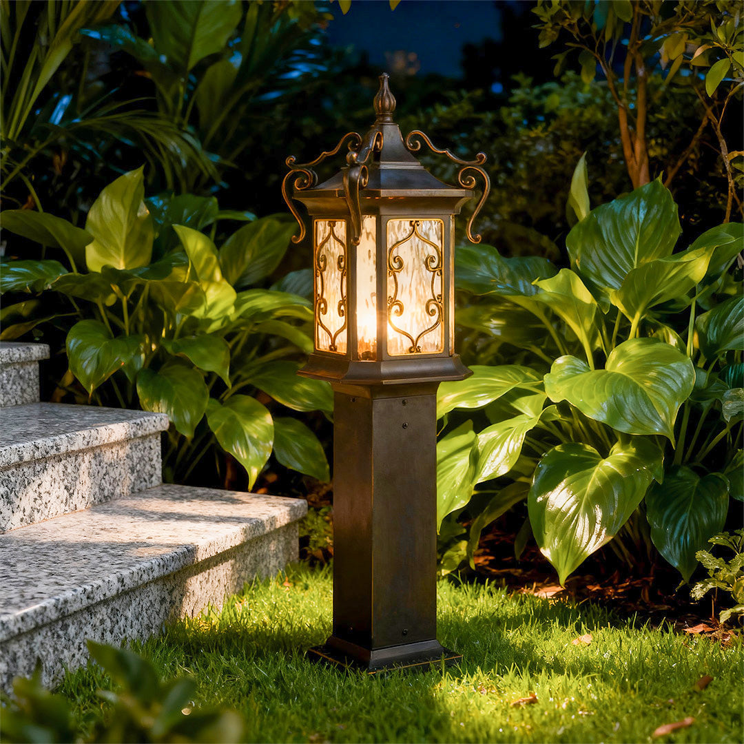European-Style Waterproof Landscape Post Lights with Gilded Aluminum Frame