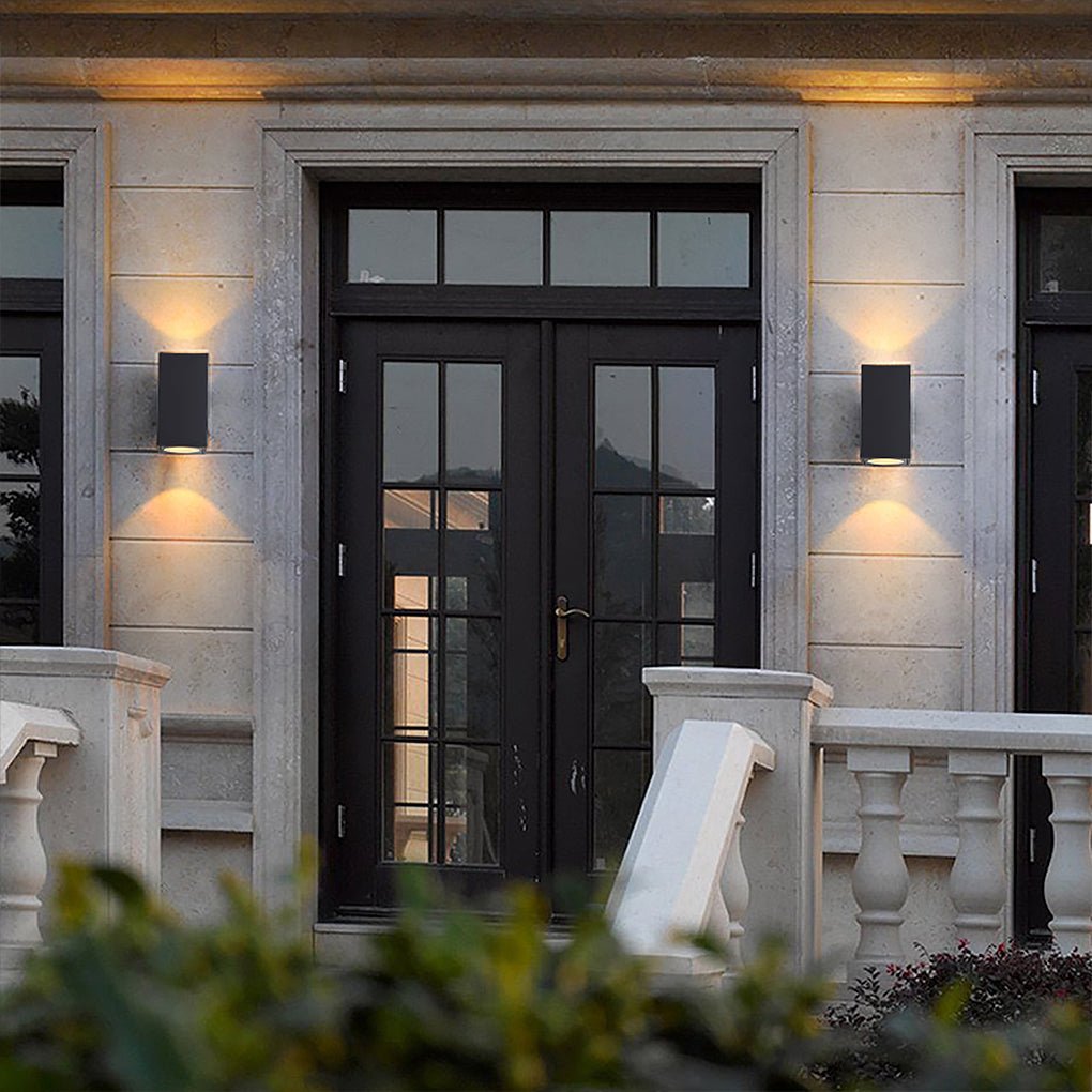 Lumière Extérieure LED Wall Sconce for Modern Villas and Courtyards