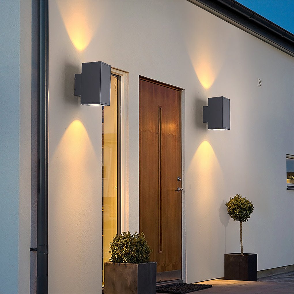 Lumière Extérieure LED Wall Sconce for Modern Villas and Courtyards