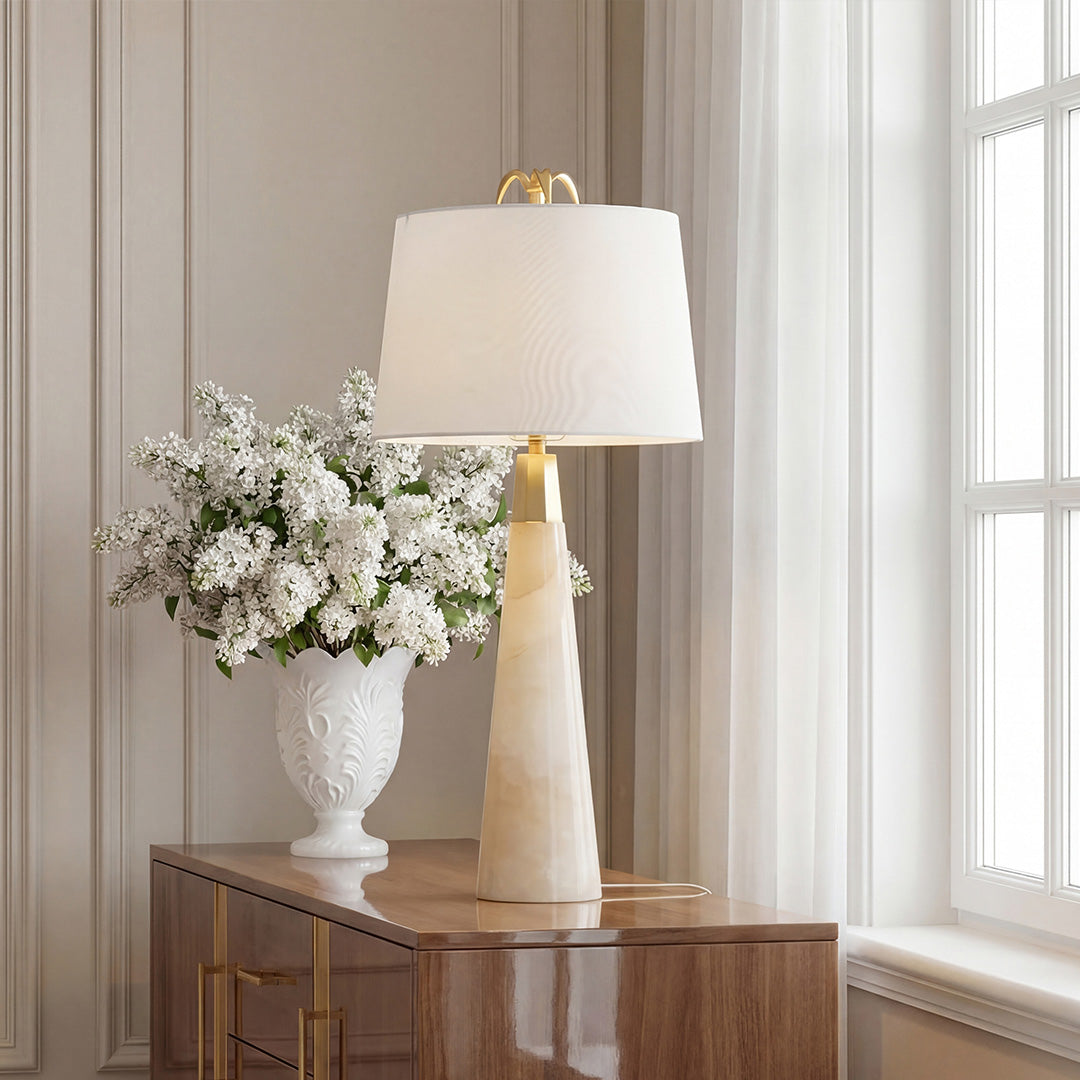Lumière Marble Table Lamp – Nordic Stone Accent Light for Modern Interiors